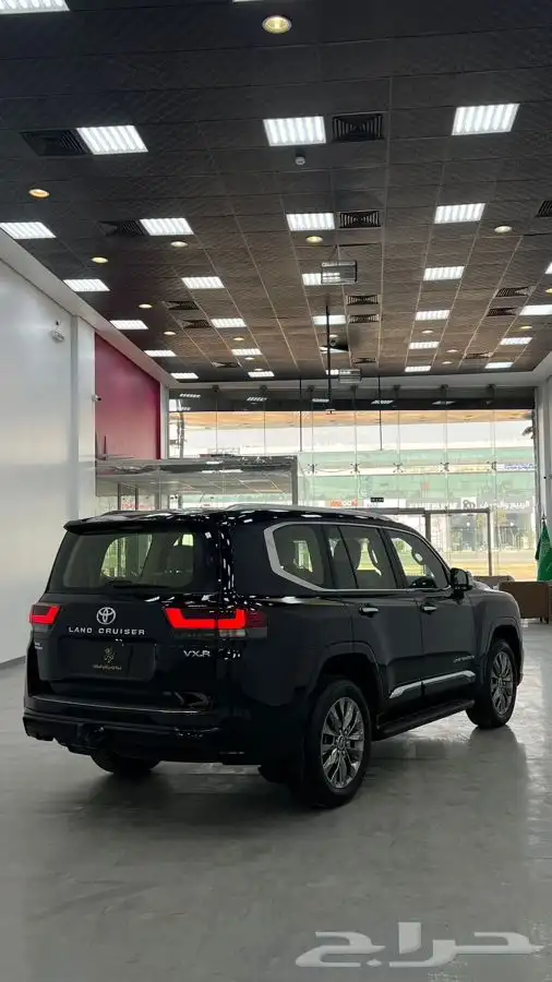 جيب لاند كروزر 2024 2