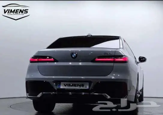 BMW 740i M Sport 2023 الفخامة الألمانية 3