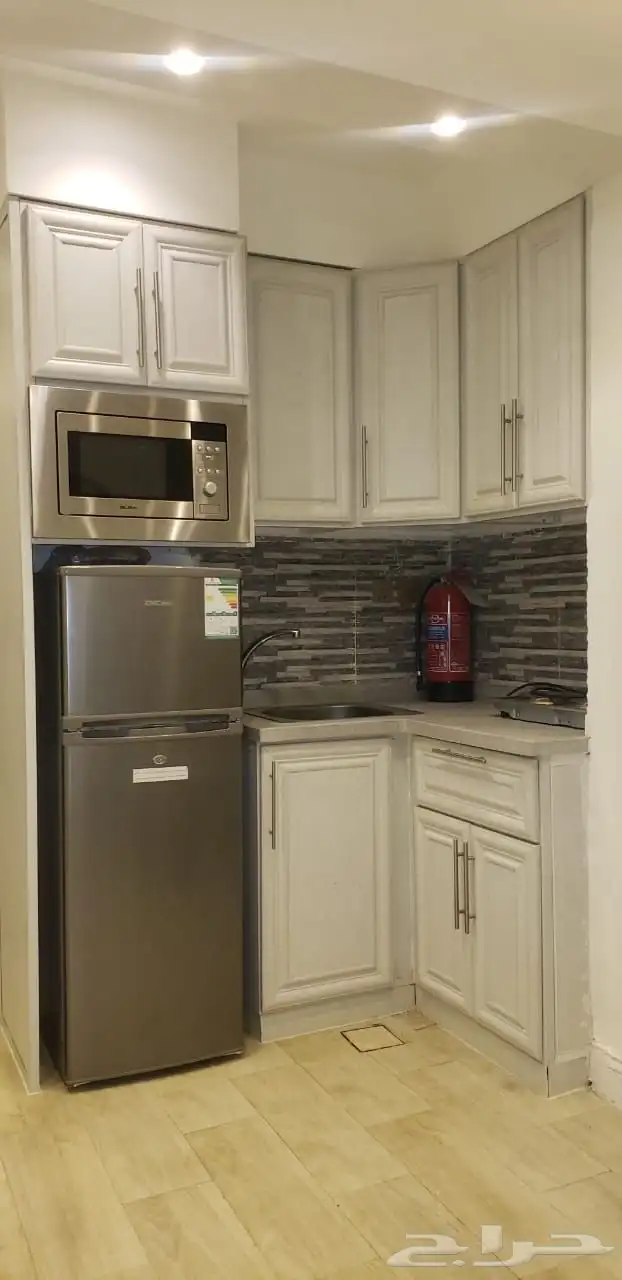 شقق للإيجار بحي اليرموك مفروشة كاملة مكونة من غرفة وصالة 2