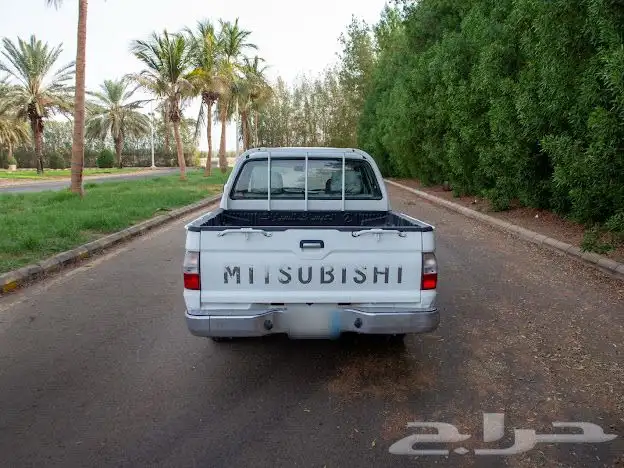 ميتسوبيشى L200 مخزنة موديل 2006 10