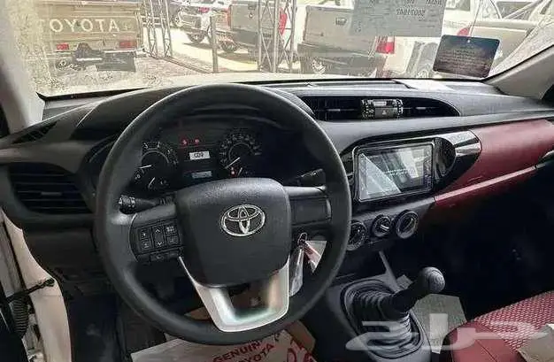 تويوتا هايلوكس 2025 ديزل وينزين غماره gl - GLX عروض خاصة 12