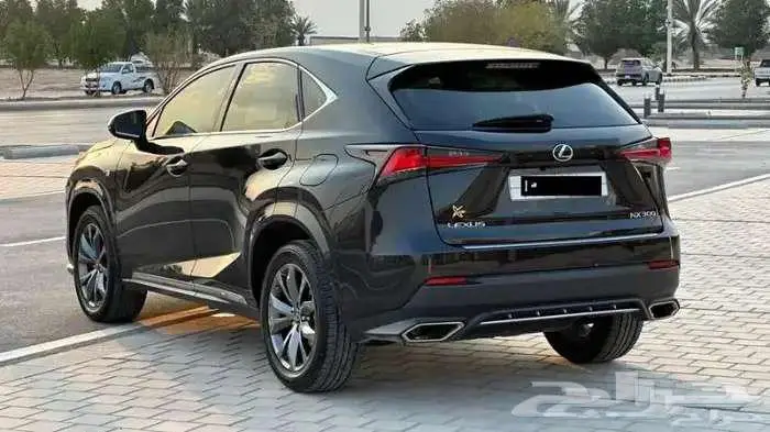 لكزس NX F SPORT نظيفة جدا 1