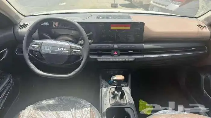 كيا k4 نص فل 2000 فتحة سقف 2026 4