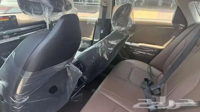 كيا k4 نص فل 2000 فتحة سقف 2026 3