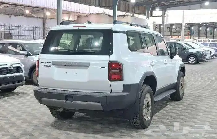 تويوتا برادو TXL2 بنزين 2025 كاش وتمويل 2