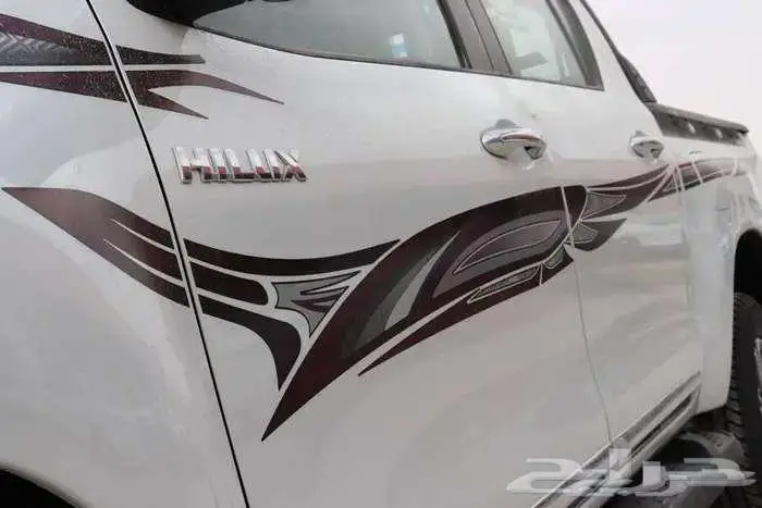 تويوتا هايلوكس فل كامل بنزين 16