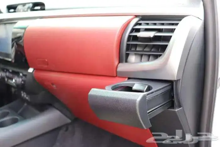 تويوتا هايلوكس فل كامل بنزين 17