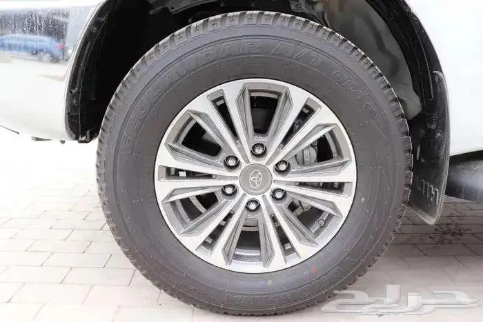 تويوتا هايلوكس فل كامل بنزين 22