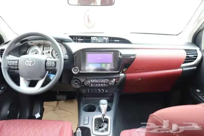 تويوتا هايلوكس فل كامل بنزين 29