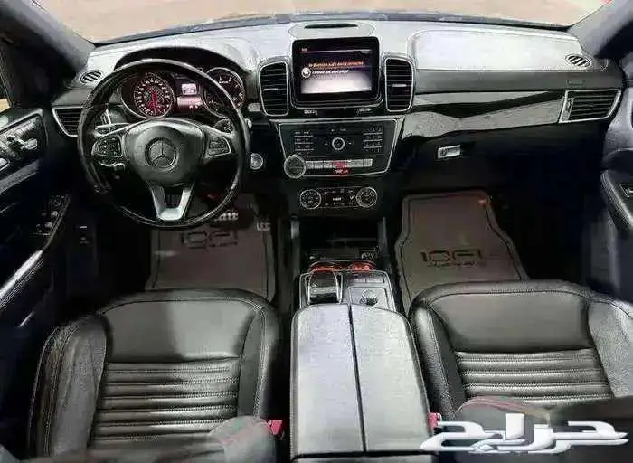 GLE 43 - 2018 - 129.000KM 12