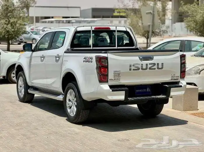 ايسوزو ديماكس 2025 __ LS .. وارد العيسى اتوماتيك 6