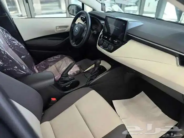 تويوتا كورورلا متوفر جميع الفئات القسط شهري يبدا 818 ريال 3