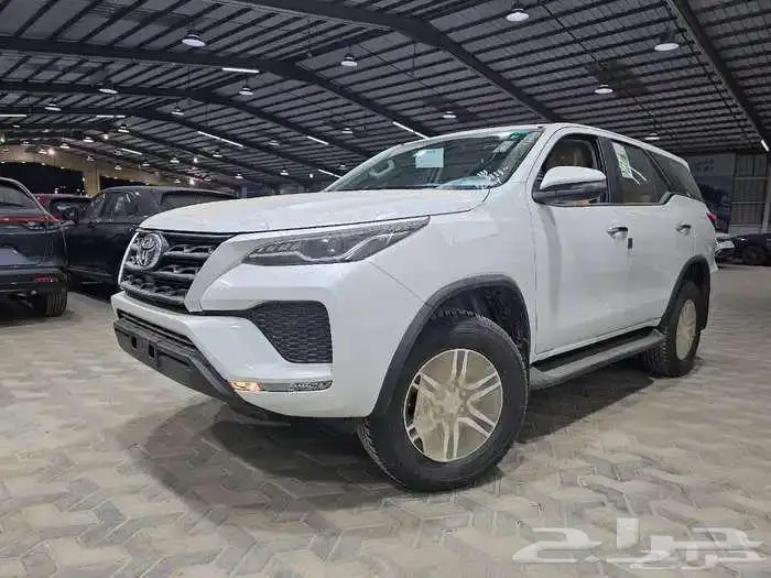 تويوتا فورشنر 2025 ديزل و بنزين بدون دبل كاش واقساط 4