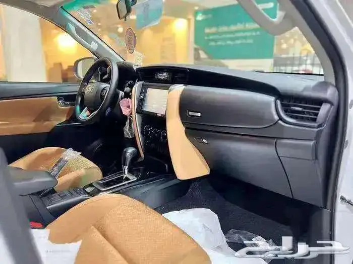 تويوتا فورتشنر 2025 بنزين قسط شهري 1549 2