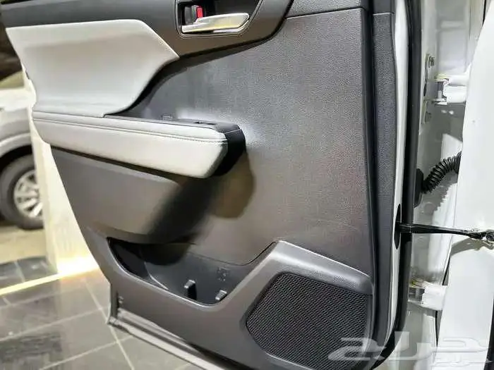 تويوتا هايلاندر GLE م2025 كاش وعروض الاقساط اقل ربح 12