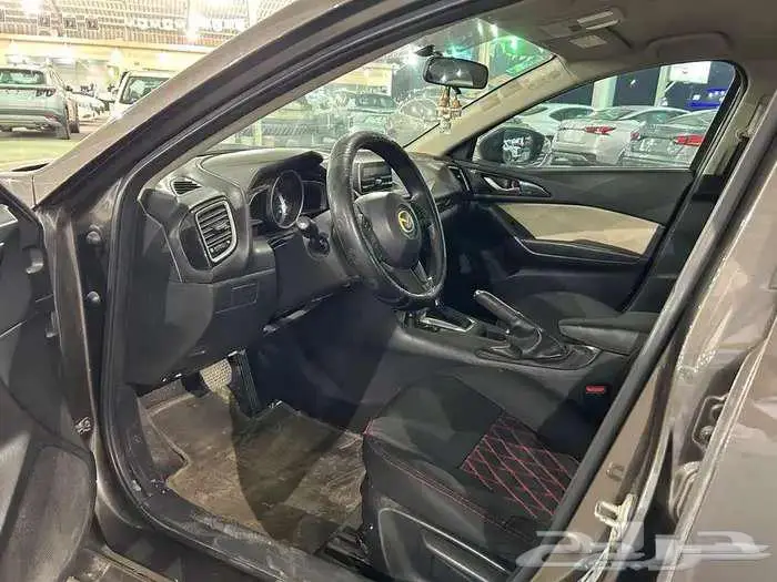 مازدا 3 موديل 2016 عداد 293 الف كم 6