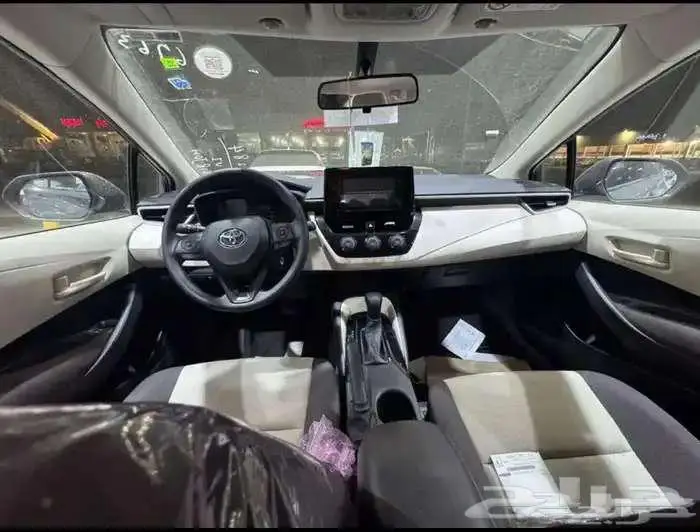 تويوتا كرولا 2.0 استندر 3