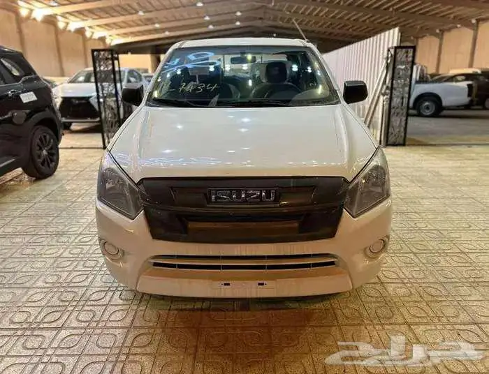 ايسوزو ديماكس 2026 غمارتين ديزل استندر قير عادي كاش وتقسيط 8