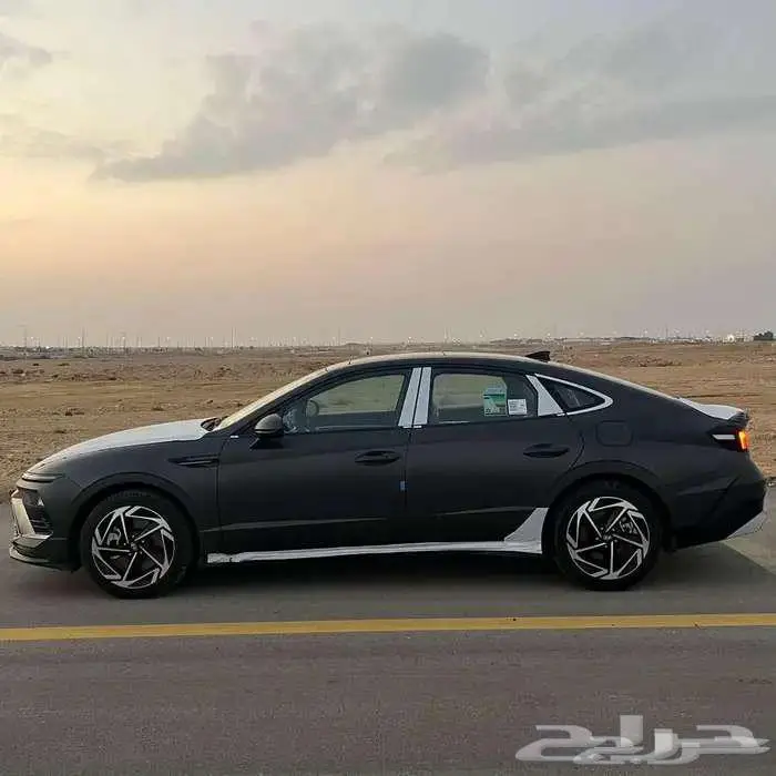 هيونداي سوناتا 2026 اسود 3