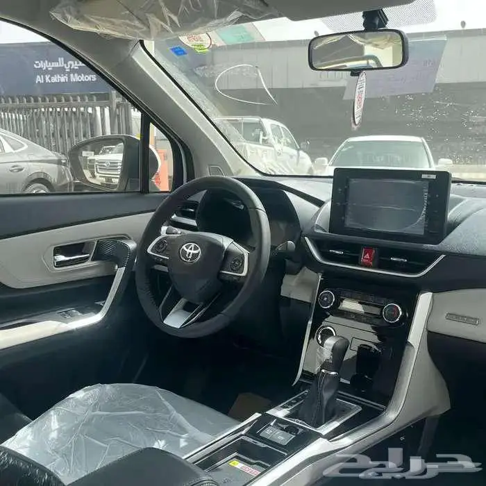 تويوتا فيلوز GLX 2025 كاش واقساط اقل سعر 3