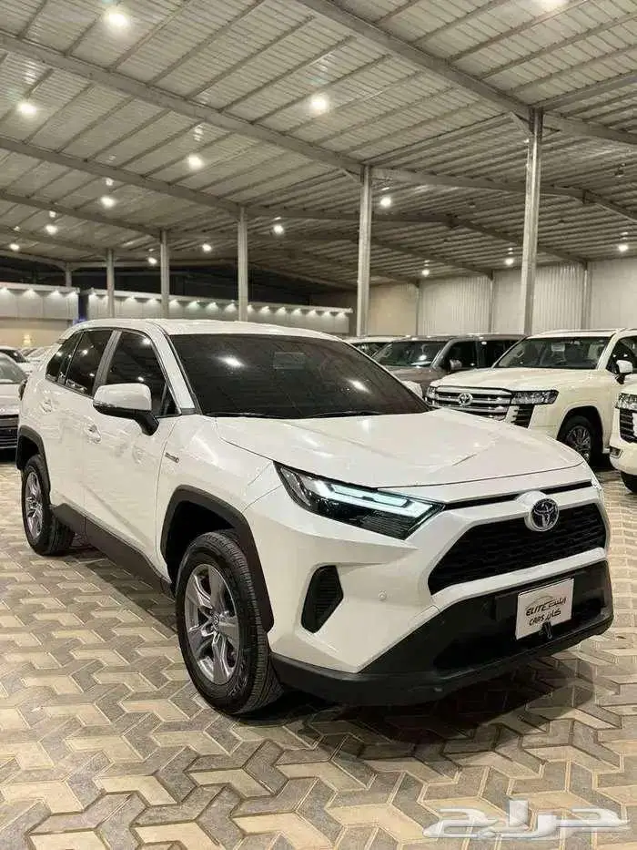 راف فور هايبرد موديل 2024 1