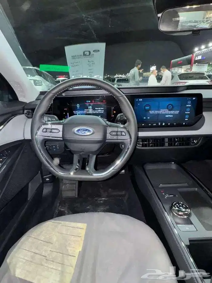 فورد تورس ستاندر امبيانتي 2026 8