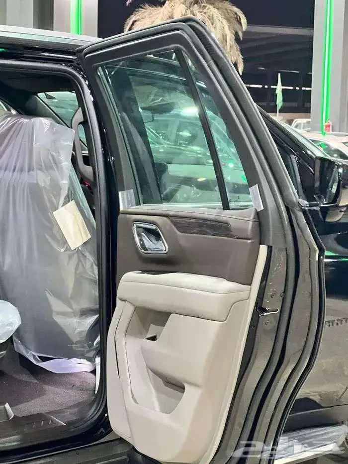 شيفروليه تاهو LS - دبل - سعودي الجميح موديل 2024 جديد اصفار 16
