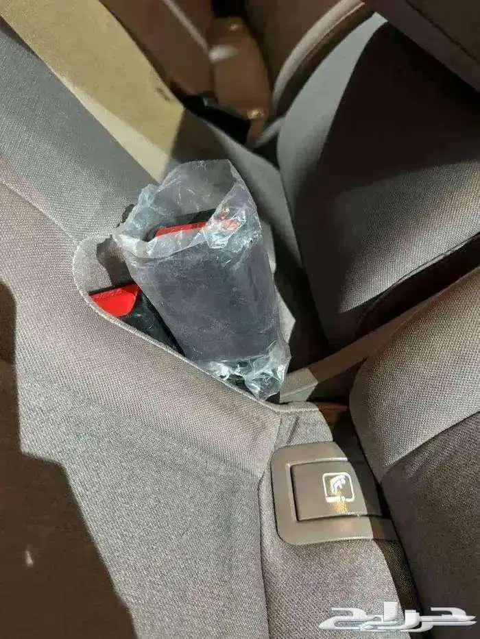 للبيع هونداي توسان 2020 سعودي 2.0Cc عداد قليل ( مخززنه ) 41