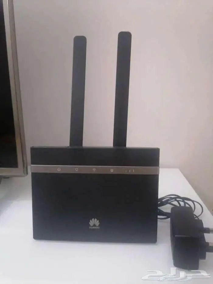 للبيع HUAWEI 4G ROUTER PRO جهاز هواوي راوتر فور جي برو 1