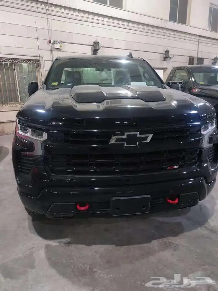 سلفرادو تريل بوس موديل 2025 . اللون أسود فقط والكمية محدودة 3