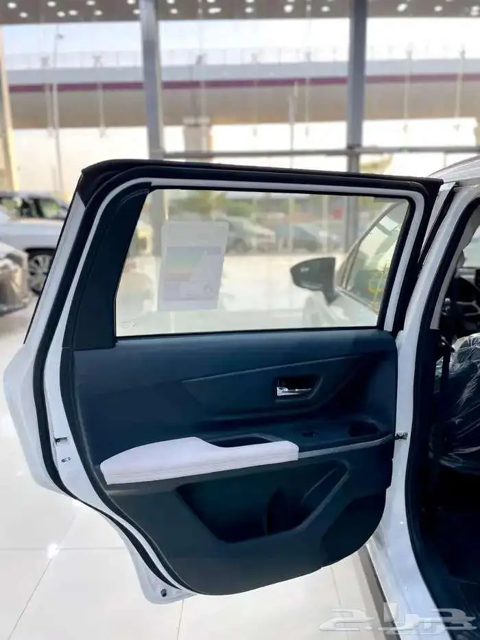 تويوتا فيلوز 2025 12