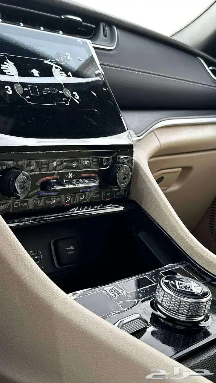 قراند شيروكي لميتد 2024 كاش او اقساط 6