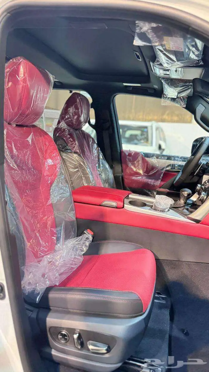 لكزس اف سبورت سعودي 2025 8
