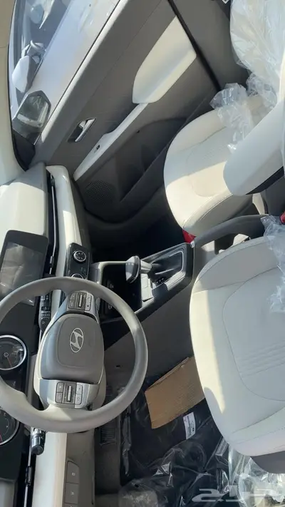 خصومات حصرية - مكتب ايمن اليحيى لتأجير السيارات index