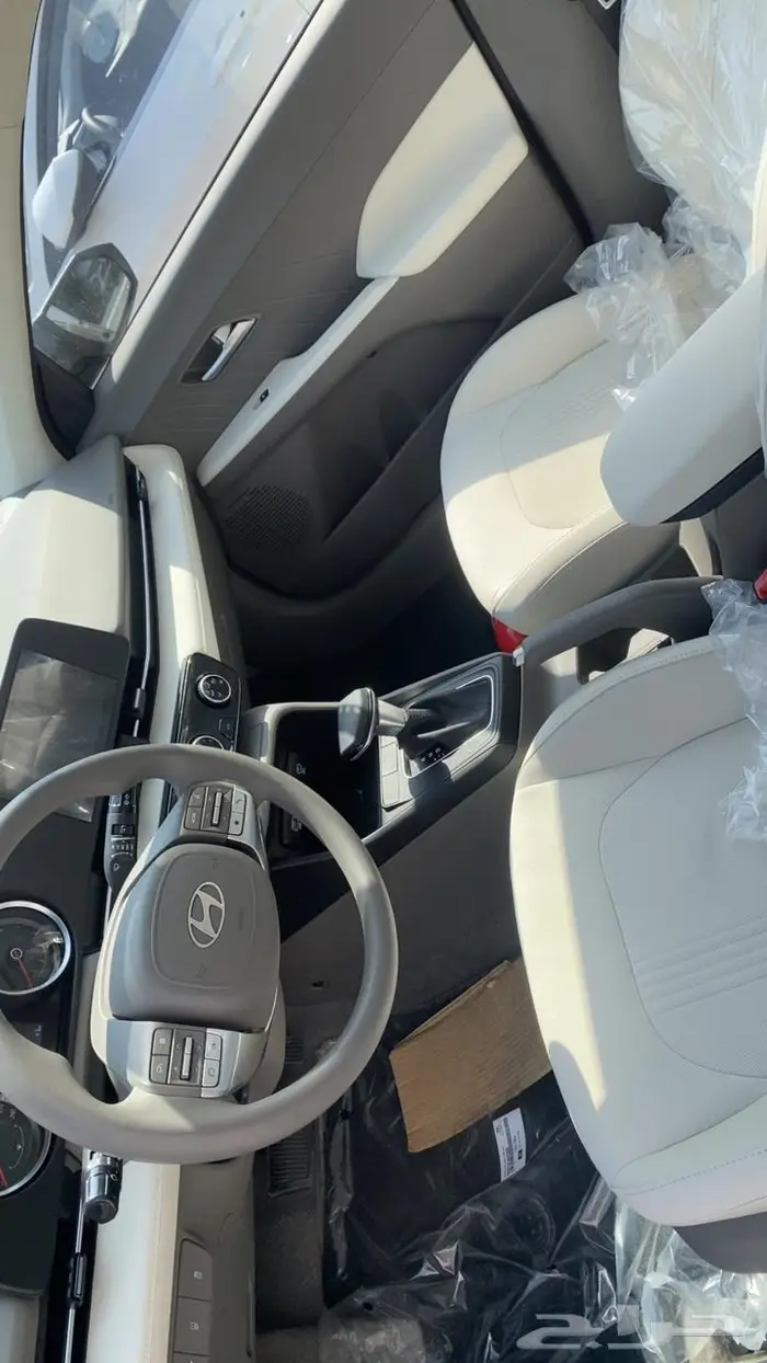 خصومات حصرية - مكتب ايمن اليحيى لتأجير السيارات 5