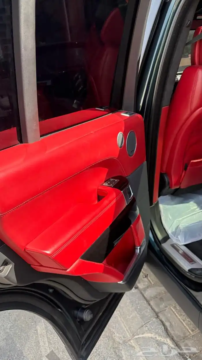 رنج روفر 2015 مواصفات خاصه لون زيتي 5