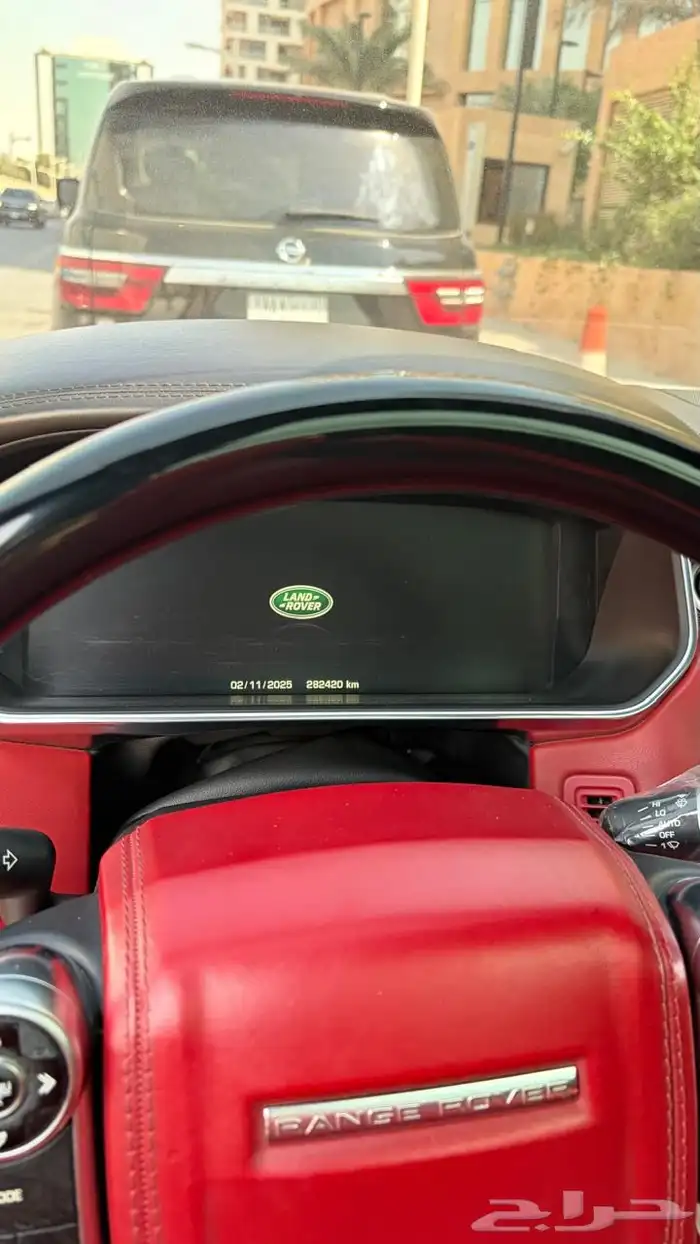 رنج روفر 2015 مواصفات خاصه لون زيتي 12