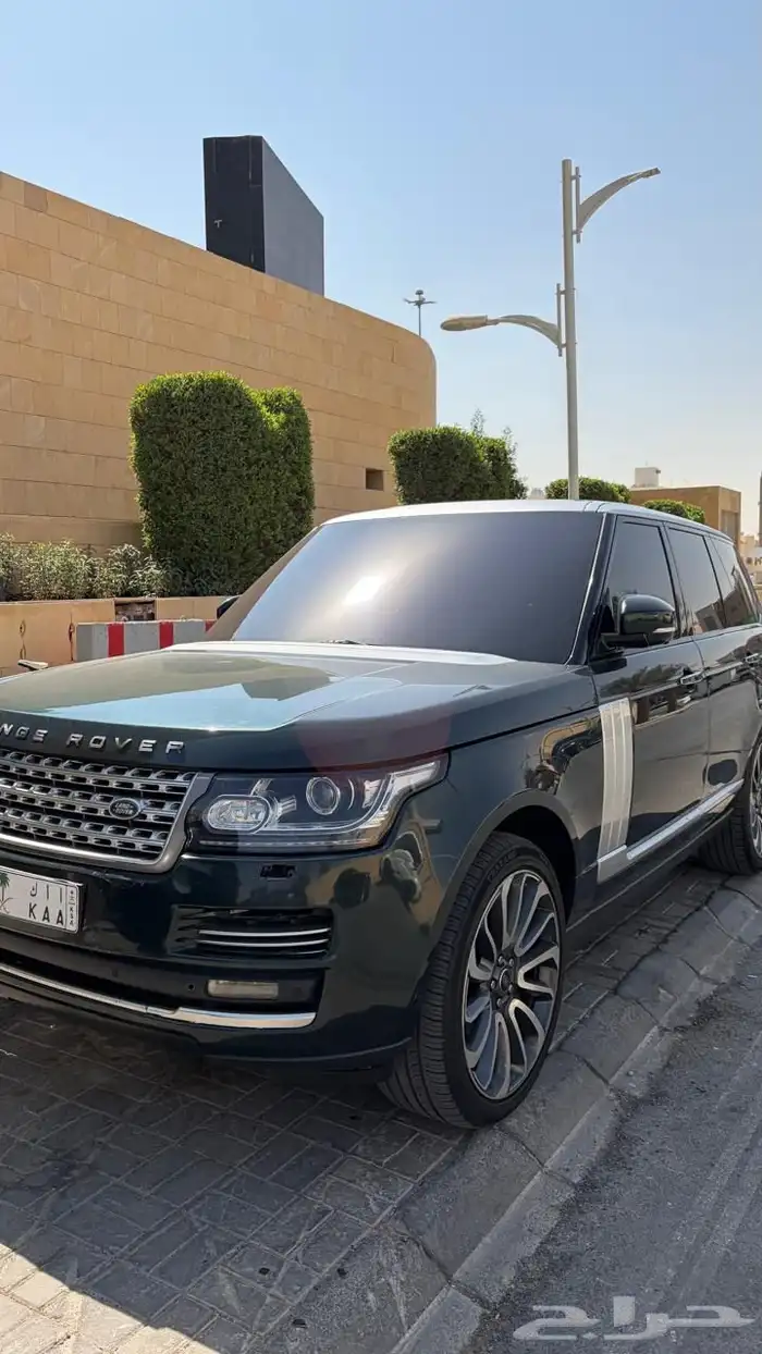 رنج روفر 2015 مواصفات خاصه لون زيتي 0