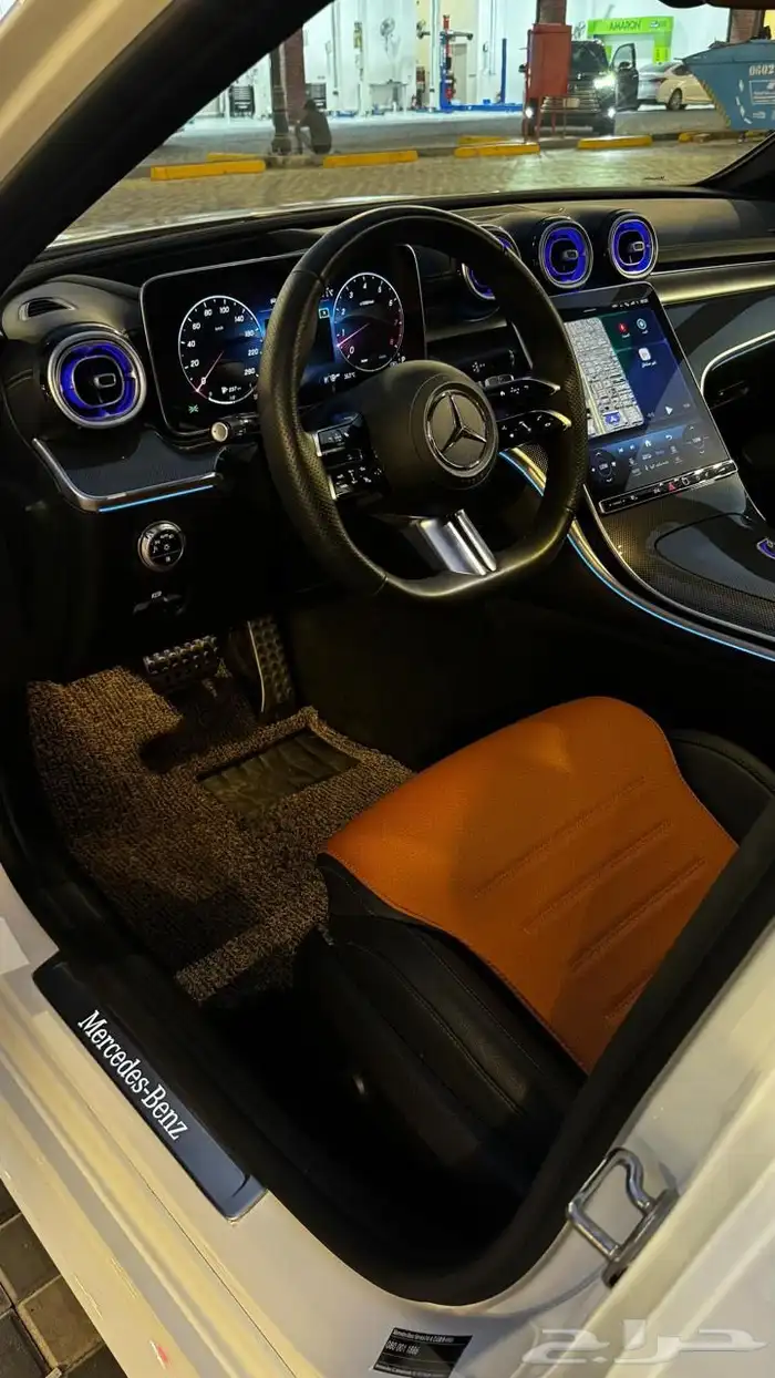 للبيع مرسيدس c300 23