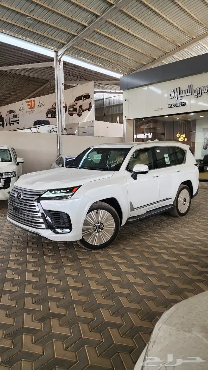 جيب لكزس LX600 BB سعودي 2025 ابيض جملي بأقل سعر 0