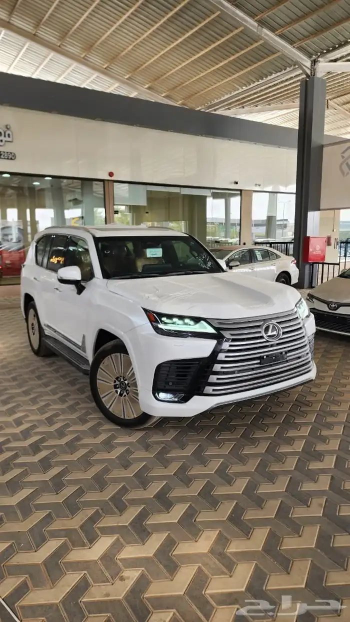 جيب لكزس LX600 BB سعودي 2025 ابيض جملي بأقل سعر 6