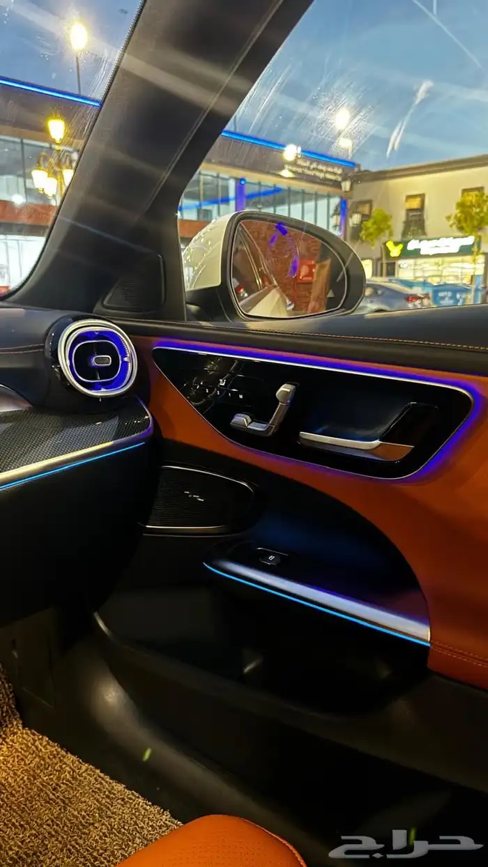 للبيع مرسيدس c300 25