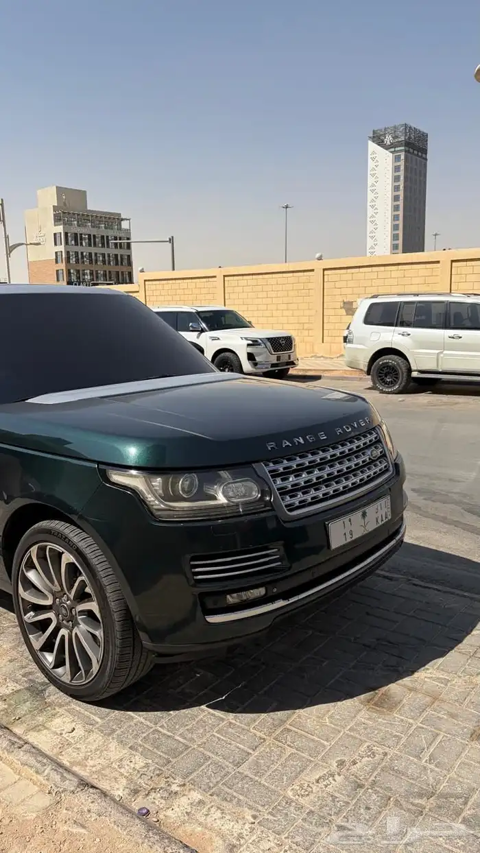 رنج روفر 2015 مواصفات خاصه لون زيتي 14
