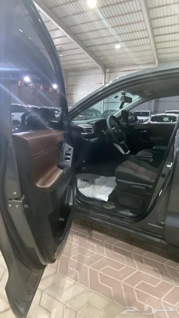 انوفا فان 2024 هايبرد مستخدم 16