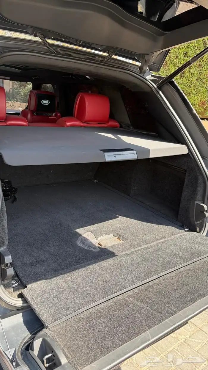 رنج روفر 2015 مواصفات خاصه لون زيتي 4