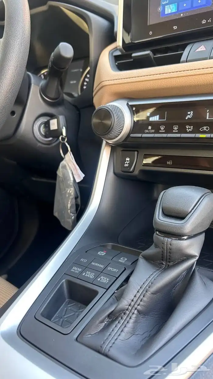 تايوتا رافور استاندر دبل 2025 15