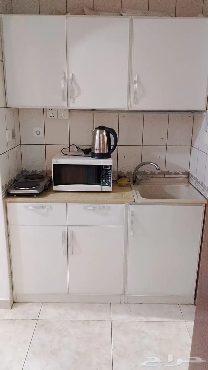 شقه مفروسه قريبه من المسجد النبوي 1