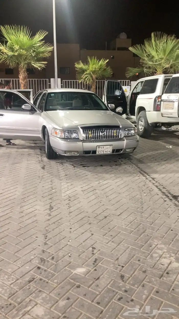 فورد جراند ماركيز GS 2010 للبيع 15