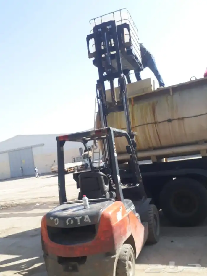 تاجير رافعه شوكيه سكينه كرين بوكلين صغير منيللايجار بالرياض 8