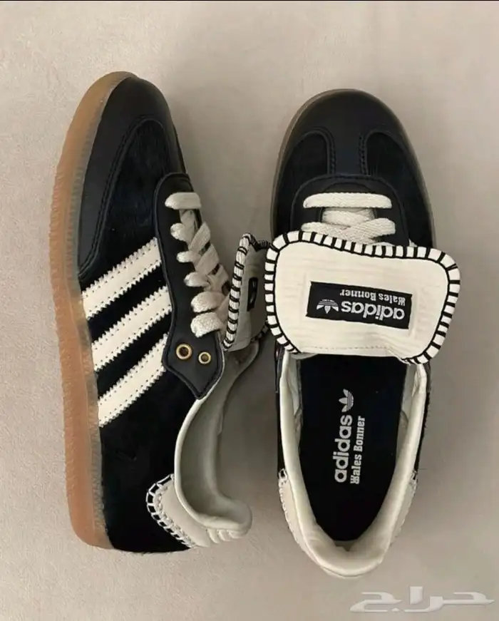شوزات جزمة نايك اديداس اصليه باسعار حلوه 98